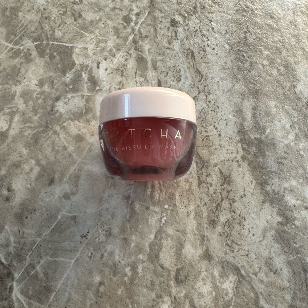 Tatcha The Kissu Hydrating & Plumping Lip Mask